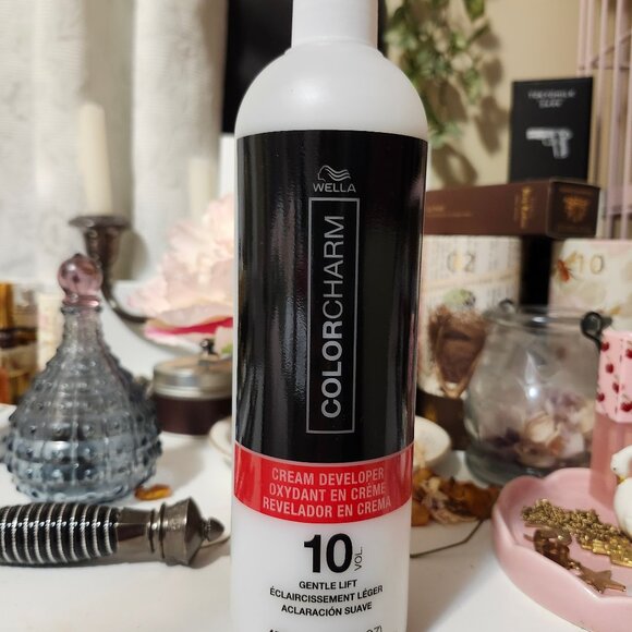 Wella colorcharm 10vol Developer Unused (NWOT) - Picture 2 of 2